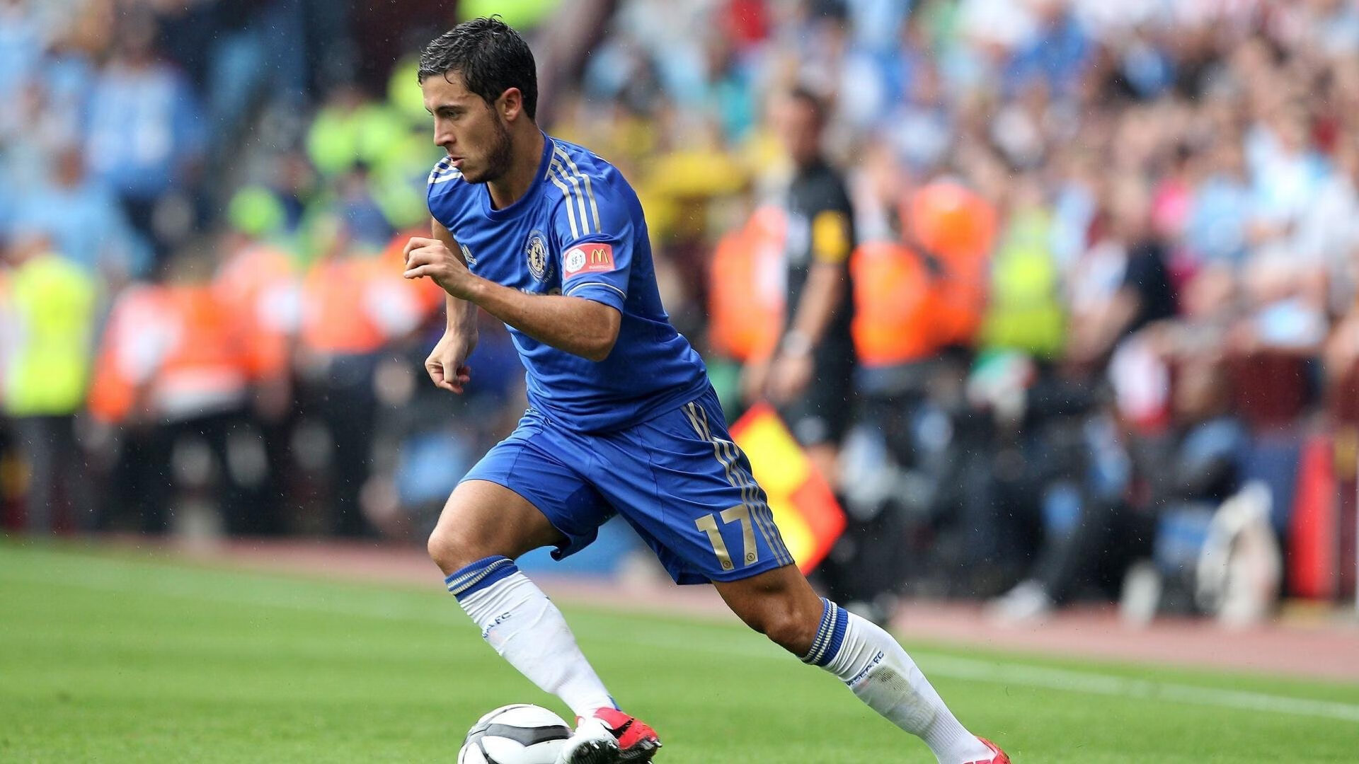 中国足球国家队战术演练取得积极成果,国足备战训练